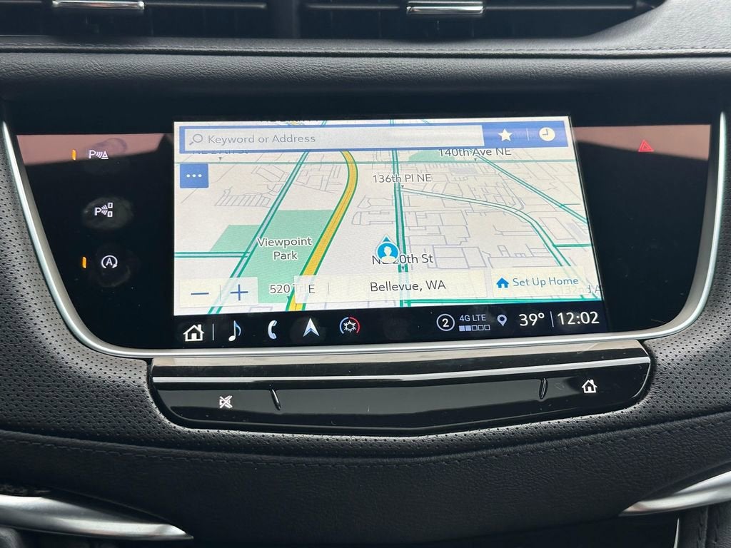 2025 Cadillac XT5 Sport