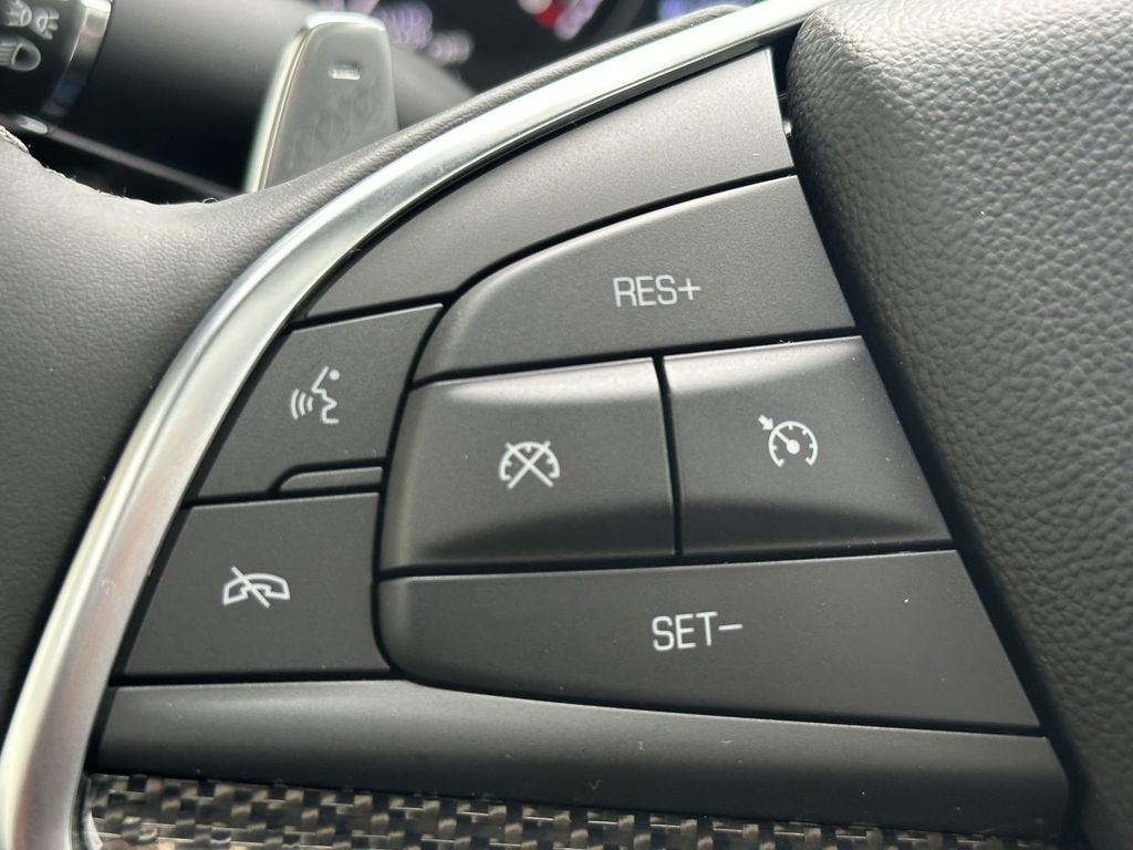 2025 Cadillac XT5 Sport