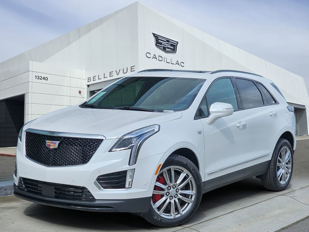 2026 Cadillac XT5 AWD Sport's photo