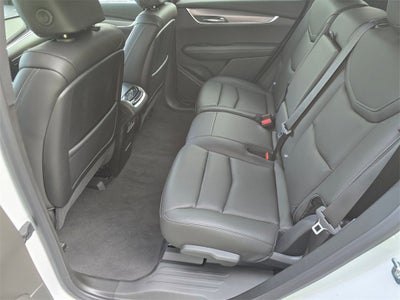 2025 Cadillac XT6 Luxury