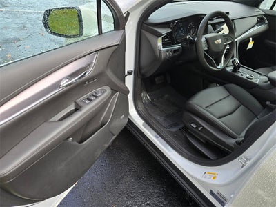 2025 Cadillac XT6 Luxury