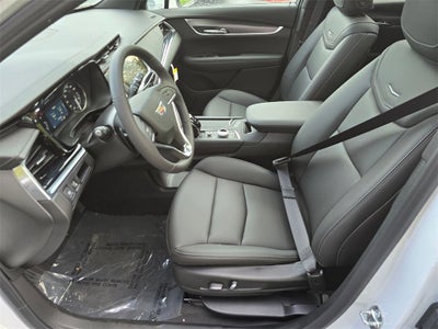 2025 Cadillac XT6 Luxury