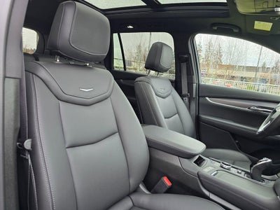 2025 Cadillac XT6 Luxury