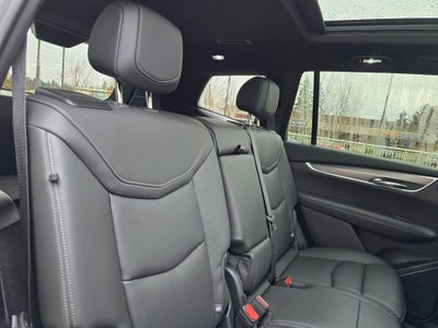 2025 Cadillac XT6 Luxury