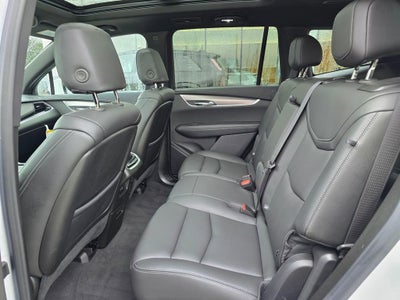 2025 Cadillac XT6 Luxury