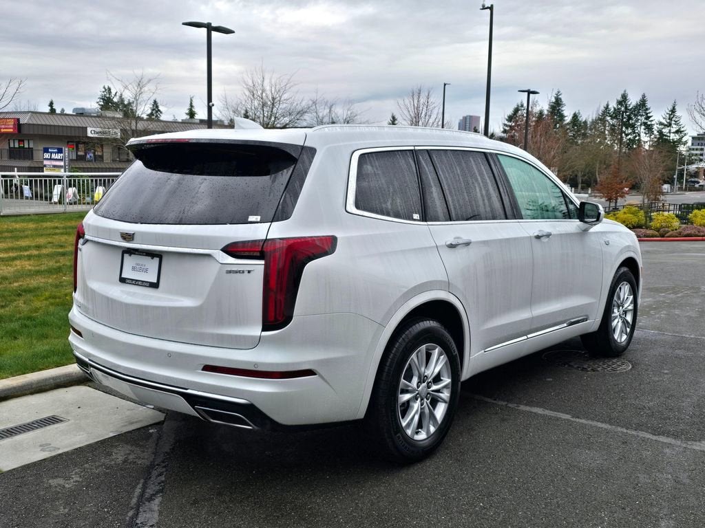2025 Cadillac XT6 Luxury