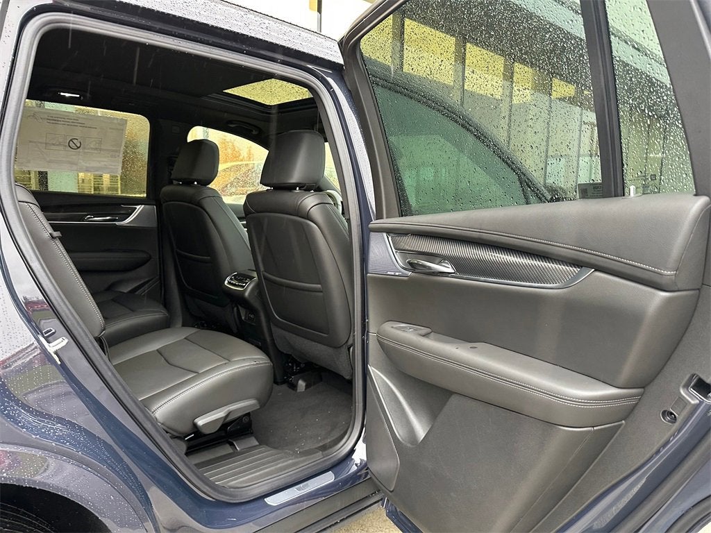 2025 Cadillac XT6 Sport