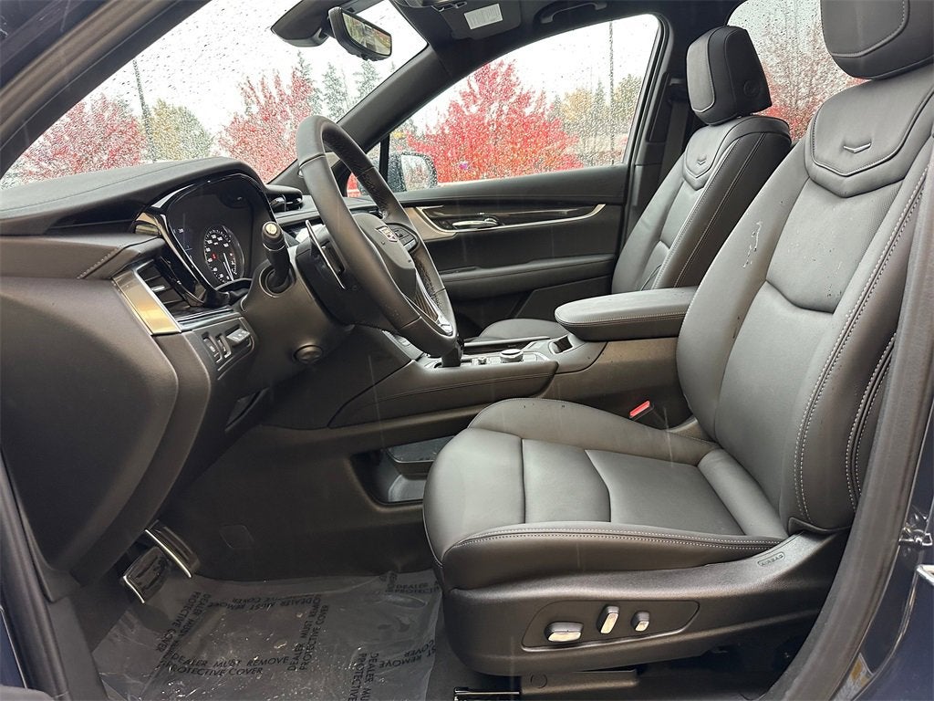 2025 Cadillac XT6 Sport