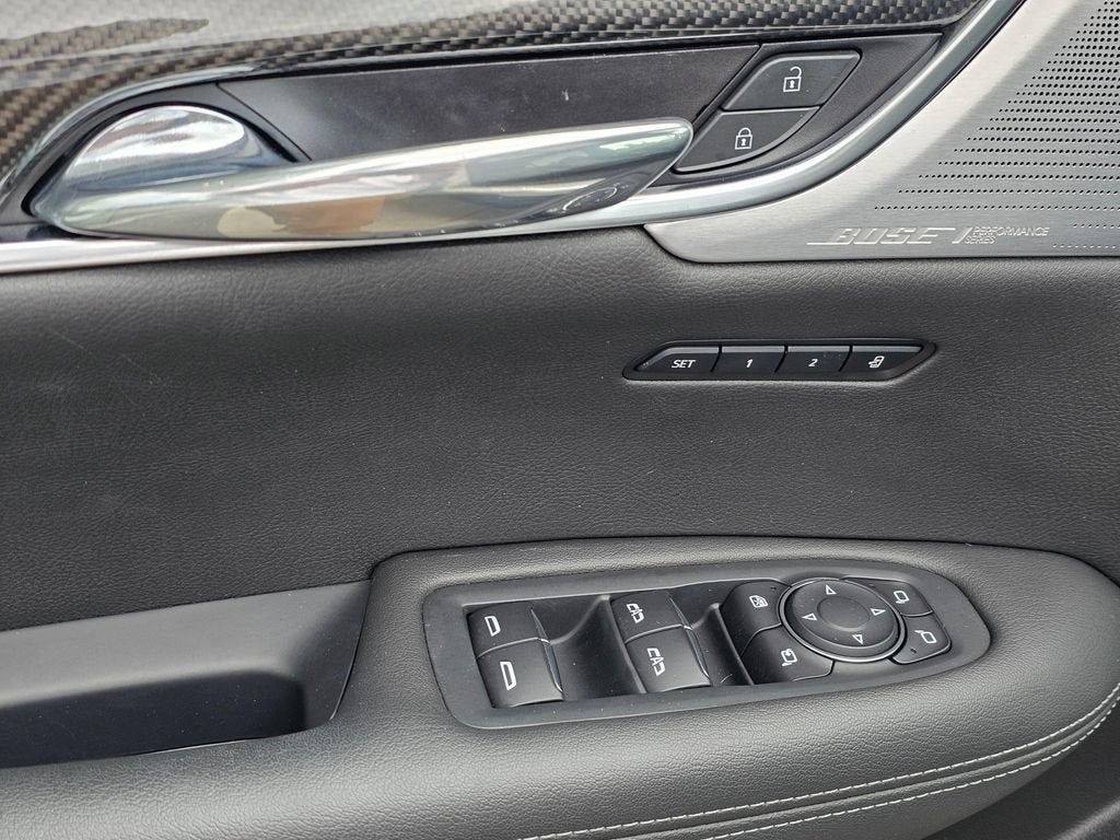2022 Cadillac XT6 Sport