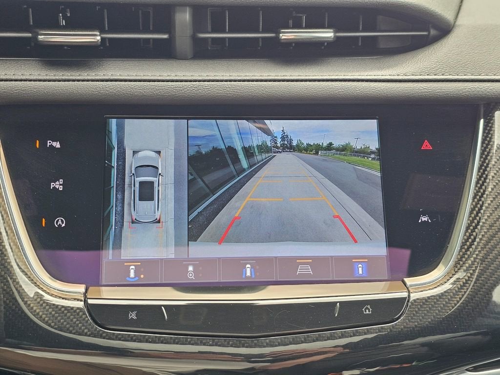 2022 Cadillac XT6 Sport