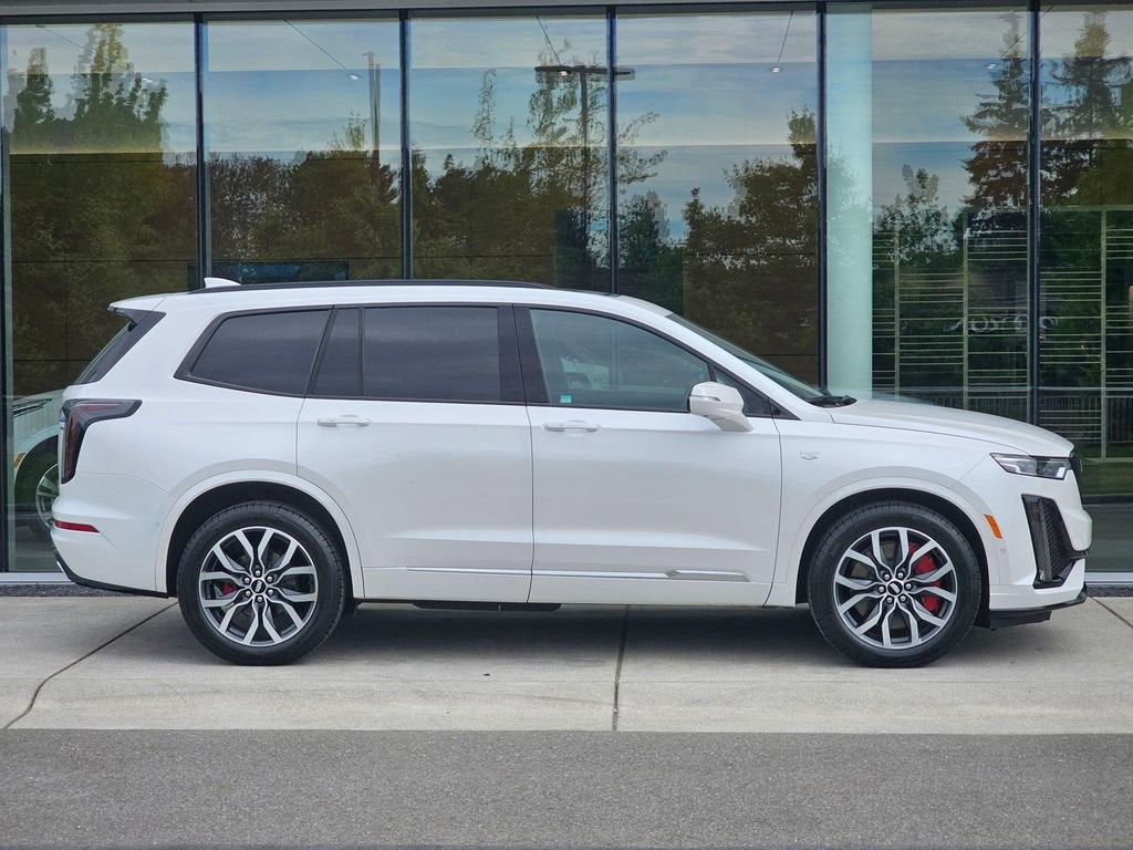 2022 Cadillac XT6 Sport