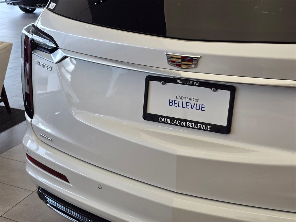 2025 Cadillac XT6 Sport