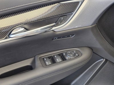 2025 Cadillac XT6 Sport