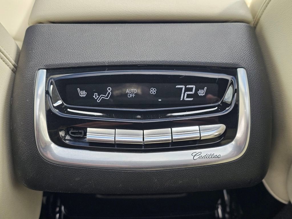 2023 Cadillac XT6 Sport