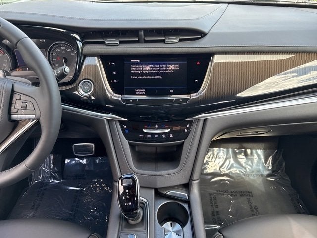 2025 Cadillac XT6 Sport