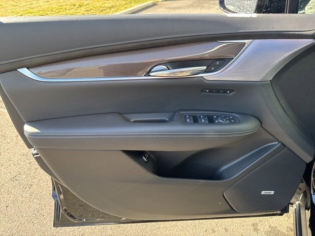 2025 Cadillac XT6 Sport