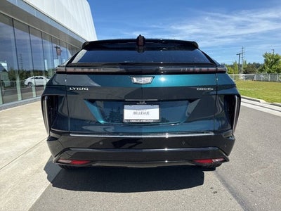 2025 Cadillac LYRIQ Luxury 1