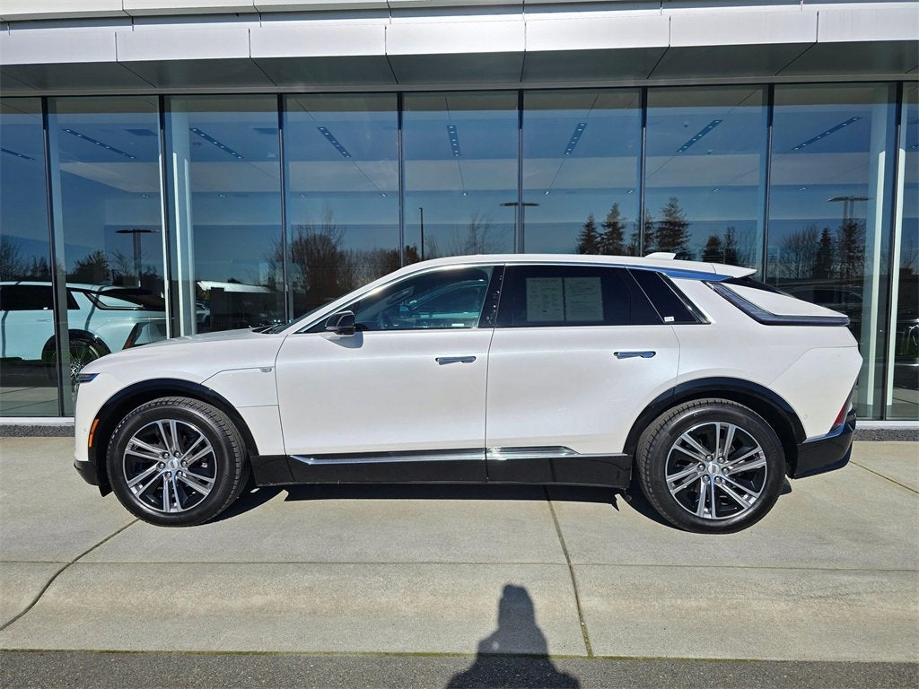 Certified 2024 Cadillac LYRIQ Luxury 1 with VIN 1GYKPPRL9RZ103981 for sale in Bellevue, WA