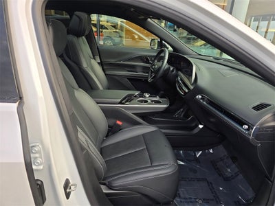 2024 Cadillac LYRIQ Luxury 1