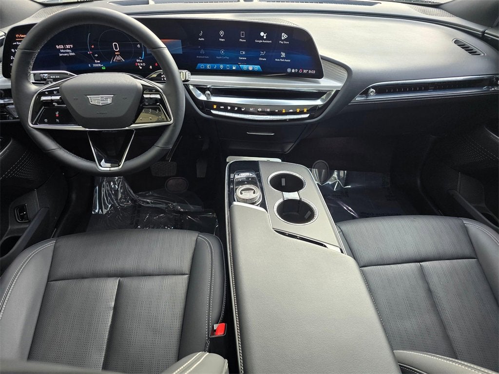 2024 Cadillac LYRIQ Luxury 1