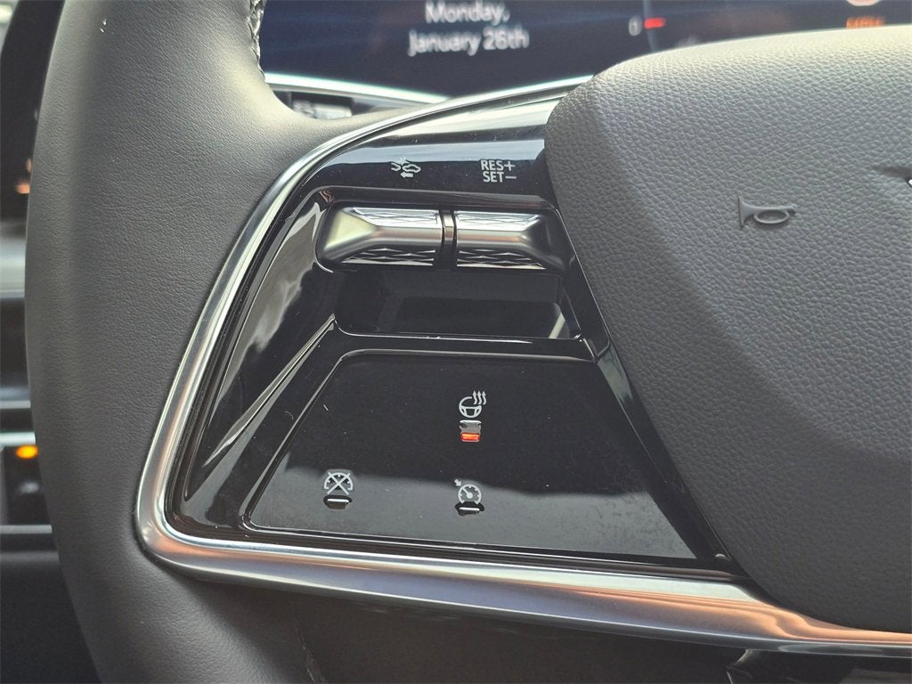 2024 Cadillac LYRIQ Luxury 1