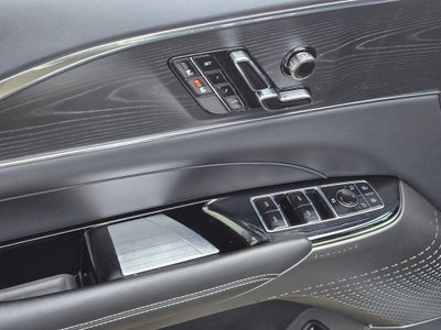 2024 Cadillac LYRIQ Luxury 1