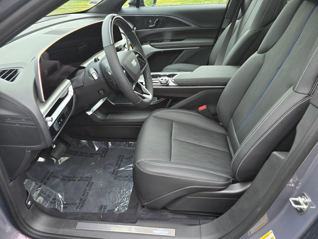 2026 Cadillac LYRIQ Premium Luxury