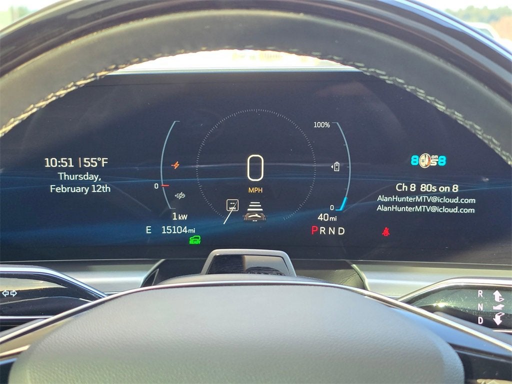 2024 Cadillac LYRIQ Luxury 2