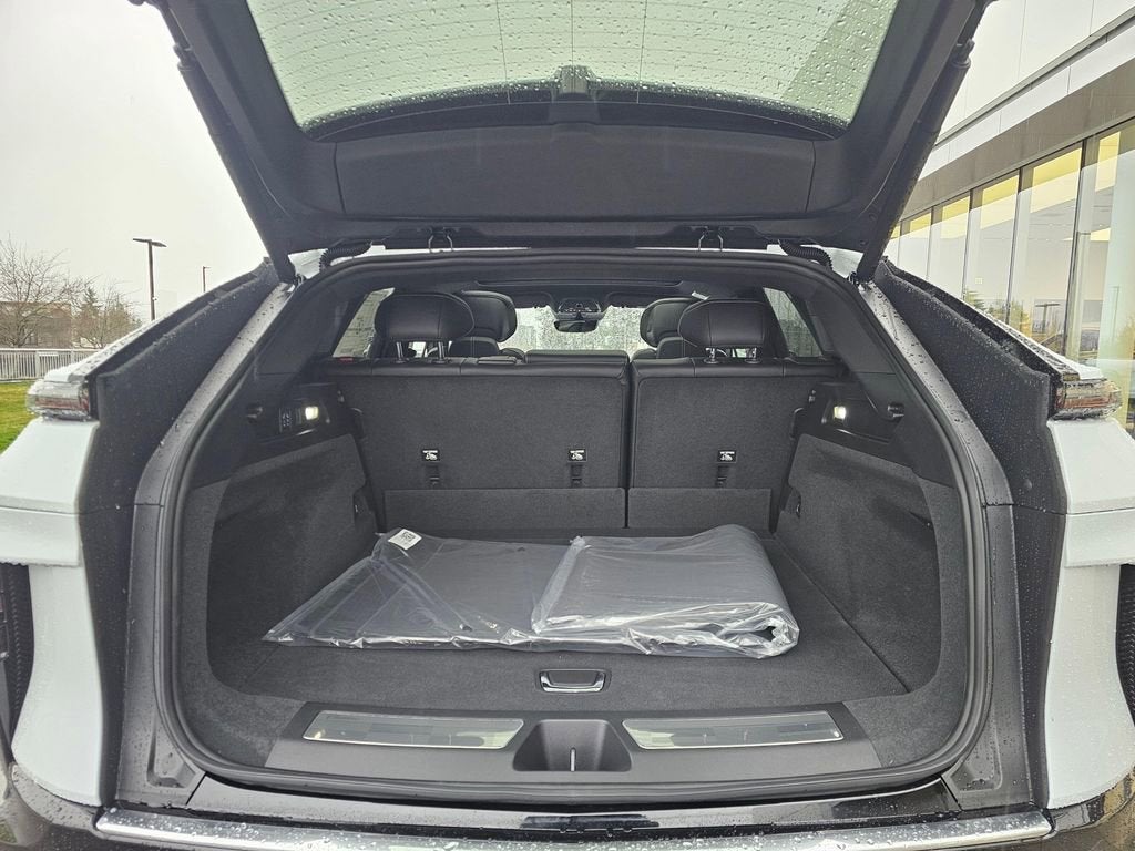 2026 Cadillac LYRIQ Signature Luxury