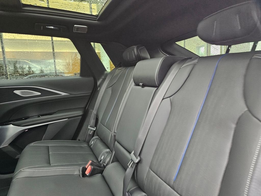 2026 Cadillac LYRIQ Signature Luxury