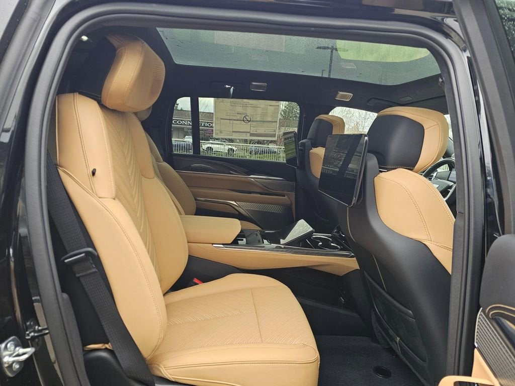 2026 Cadillac LYRIQ Signature Luxury