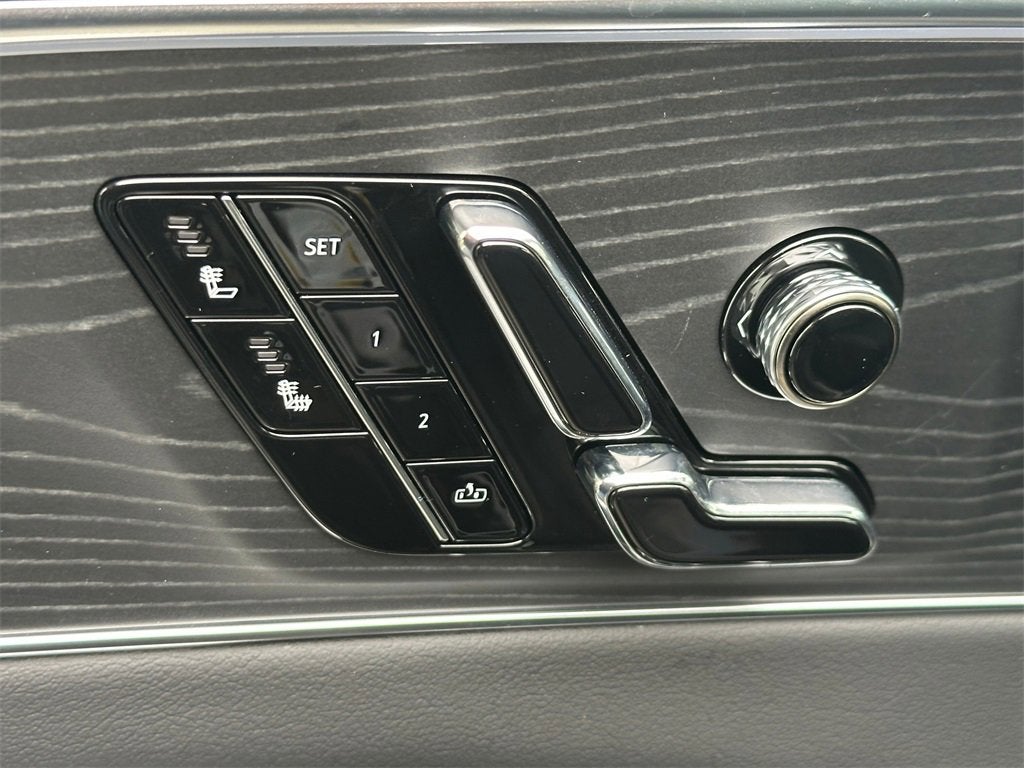 2025 Cadillac LYRIQ Sport 1