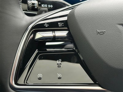 2025 Cadillac LYRIQ Sport 1