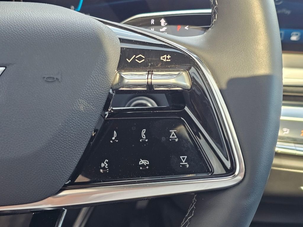2025 Cadillac LYRIQ Sport 1