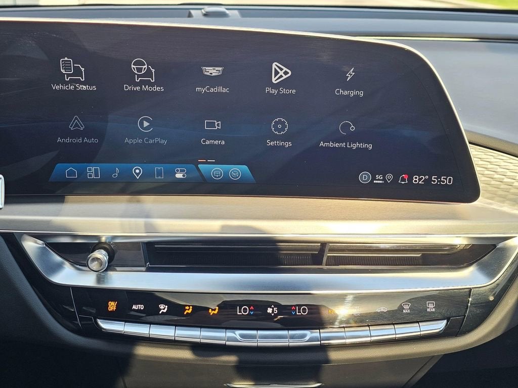 2025 Cadillac LYRIQ Sport 1