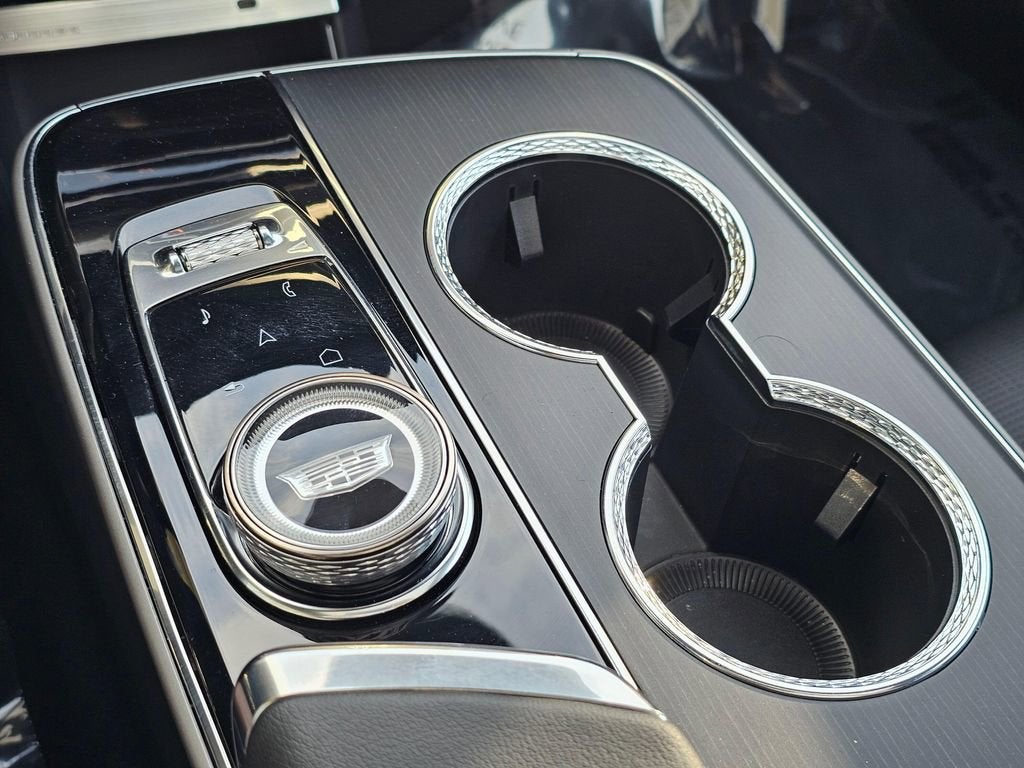 2025 Cadillac LYRIQ Sport 1