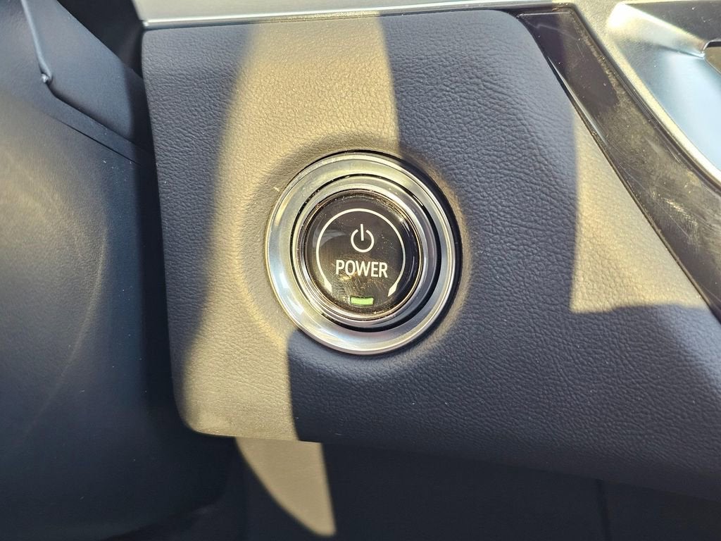 2025 Cadillac LYRIQ Sport 1