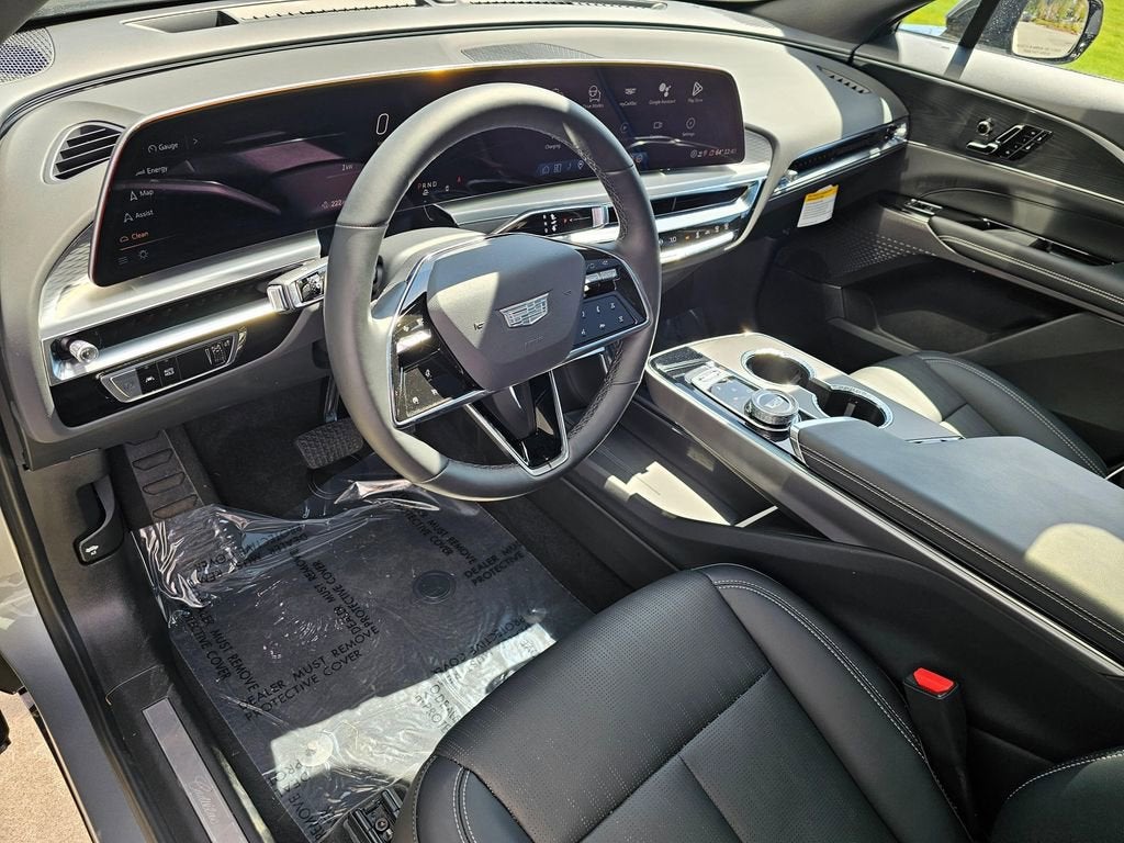 2025 Cadillac LYRIQ Sport 1