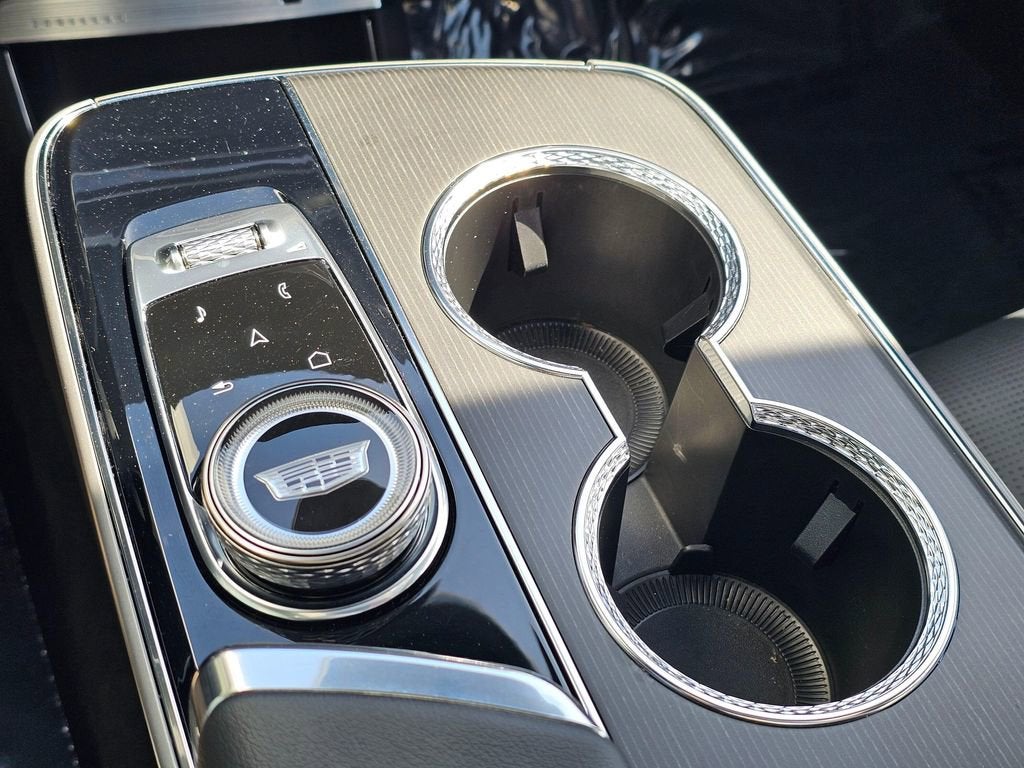 2025 Cadillac LYRIQ Sport 1