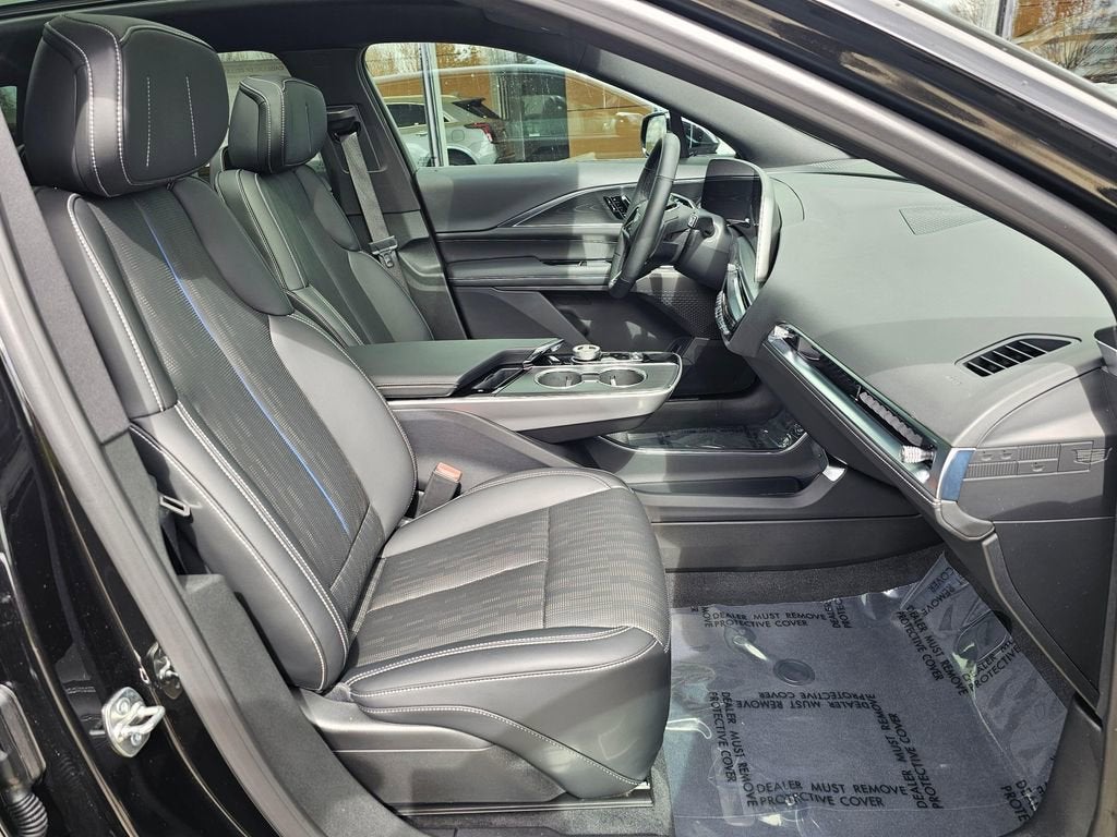 2025 Cadillac LYRIQ Sport 1