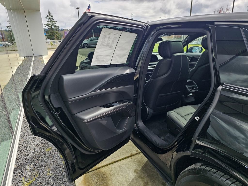 2025 Cadillac LYRIQ Sport 1