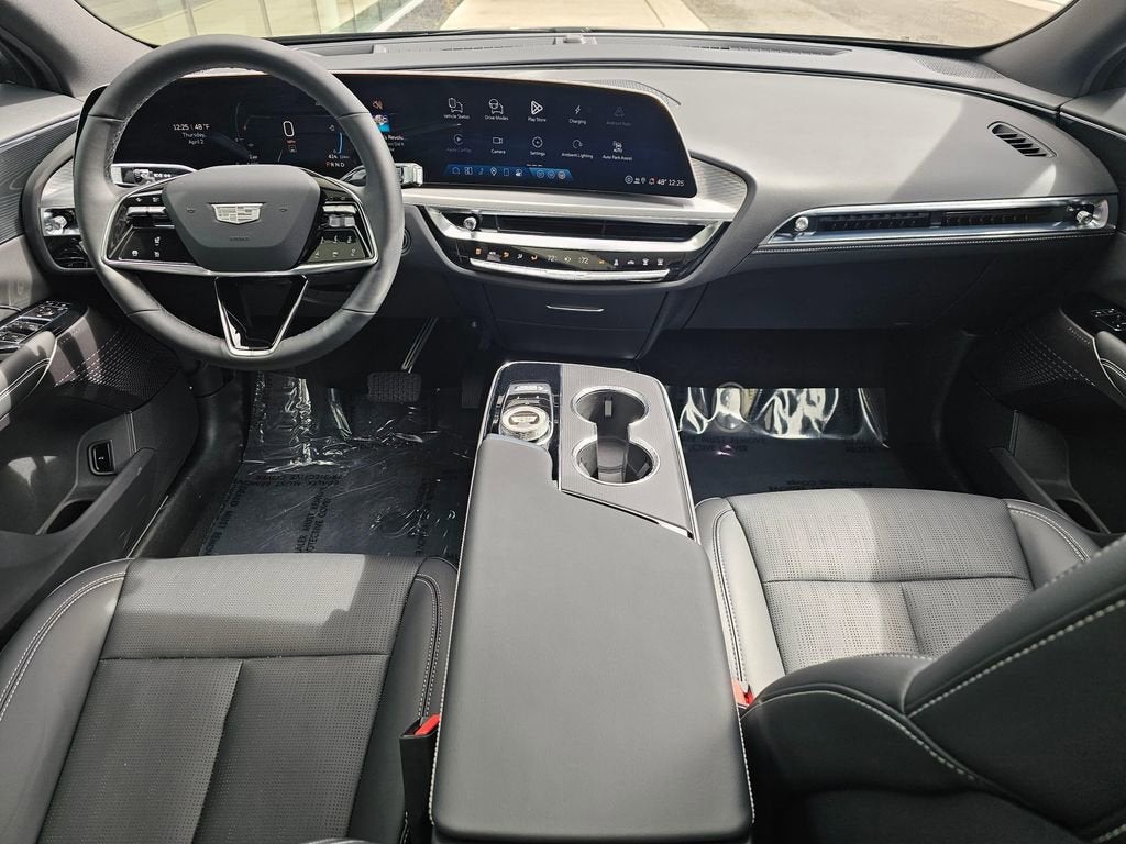 2025 Cadillac LYRIQ Sport 1