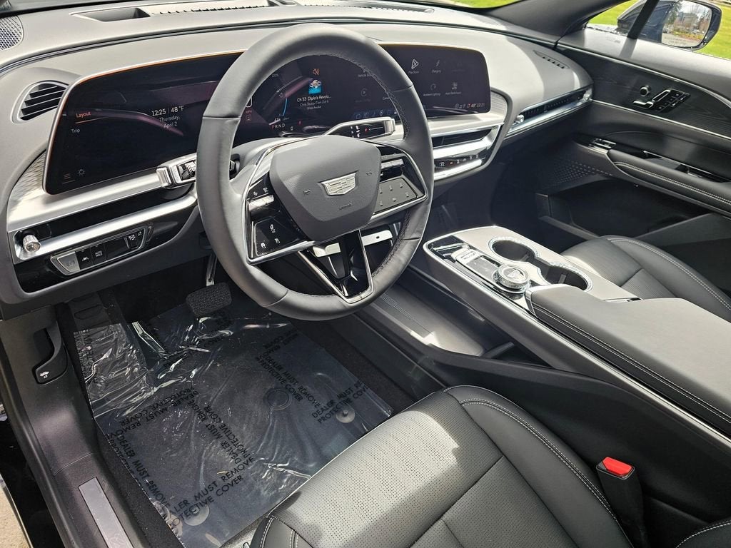 2025 Cadillac LYRIQ Sport 1