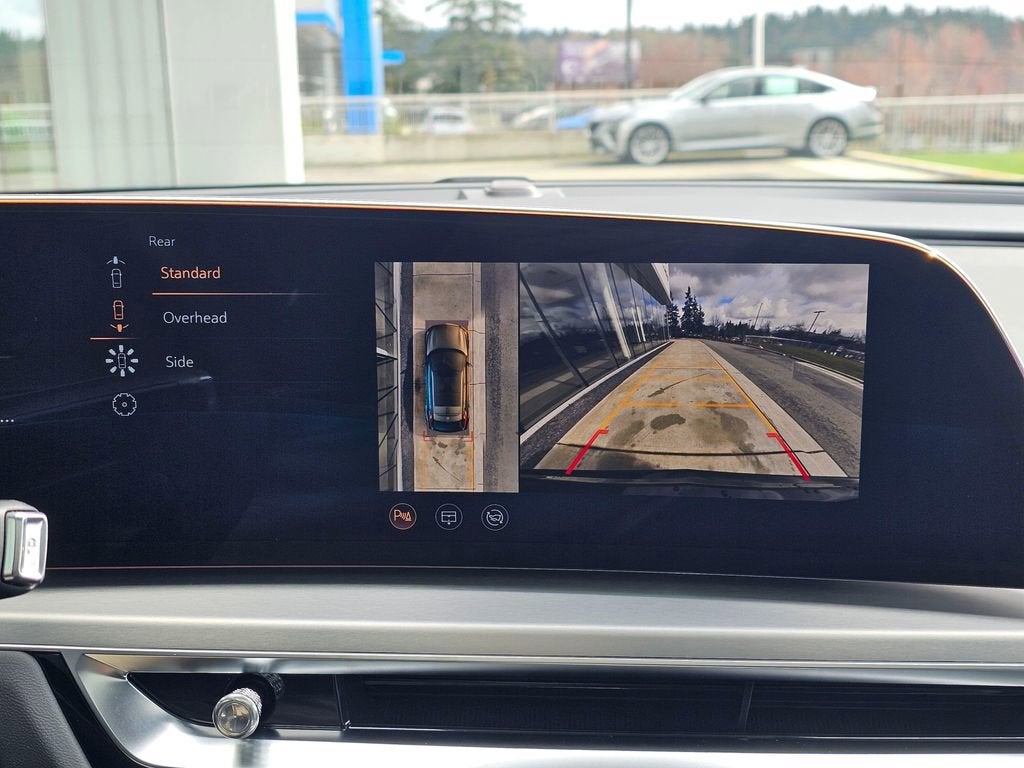 2025 Cadillac LYRIQ Sport 1