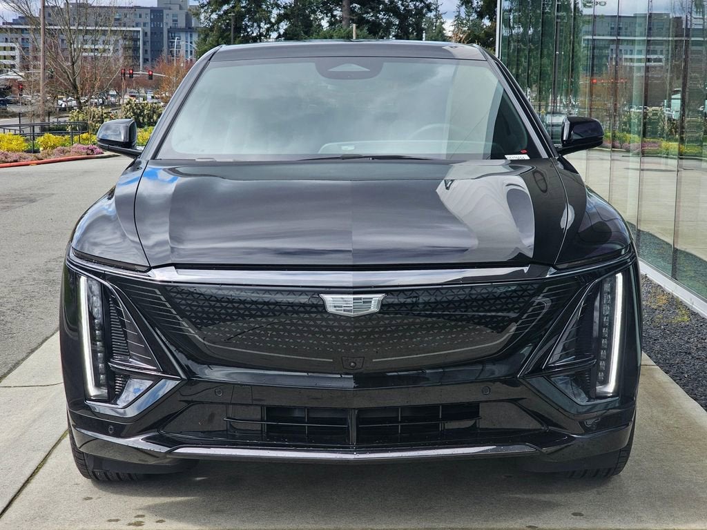 2025 Cadillac LYRIQ Sport 1