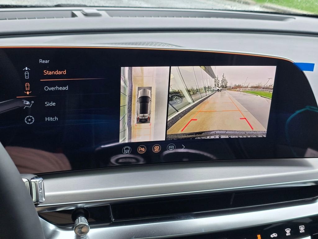 2026 Cadillac LYRIQ Sport