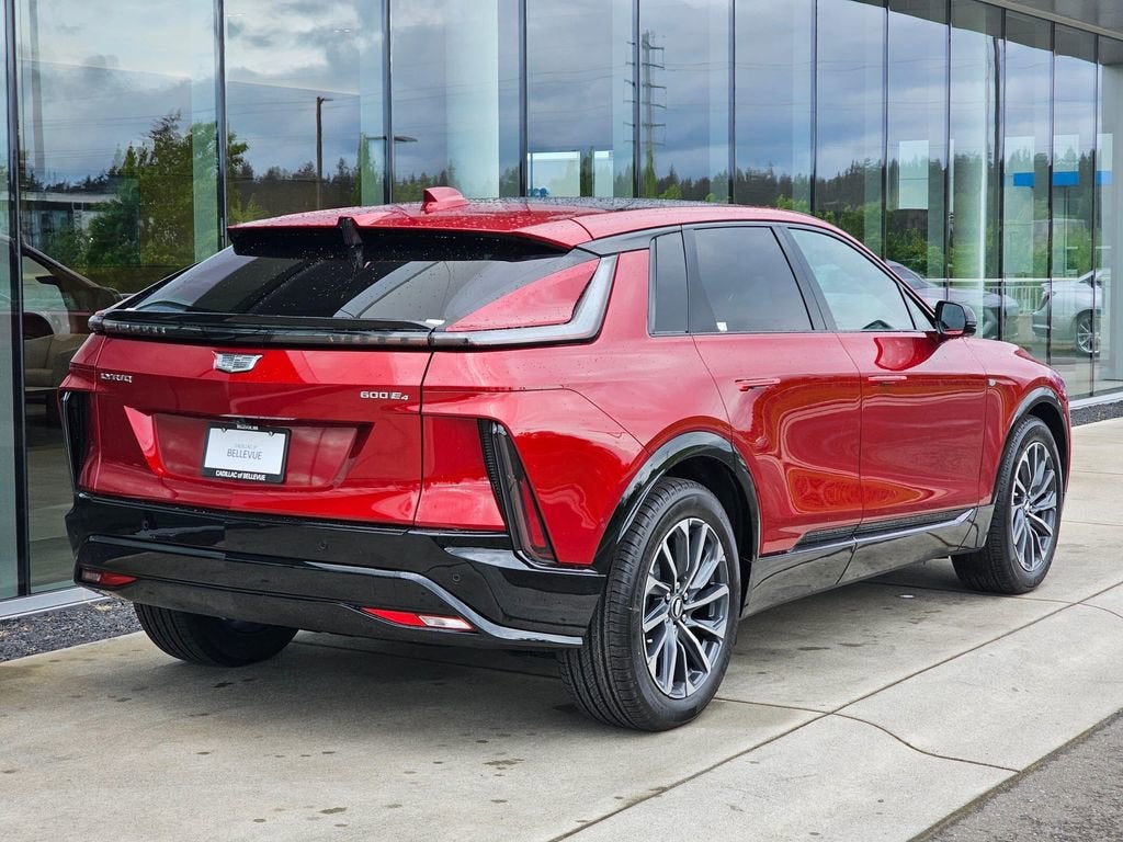 2026 Cadillac LYRIQ Sport