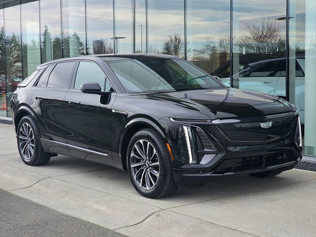 2025 Cadillac LYRIQ Sport 1