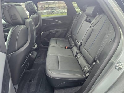 2025 Cadillac LYRIQ Sport 1