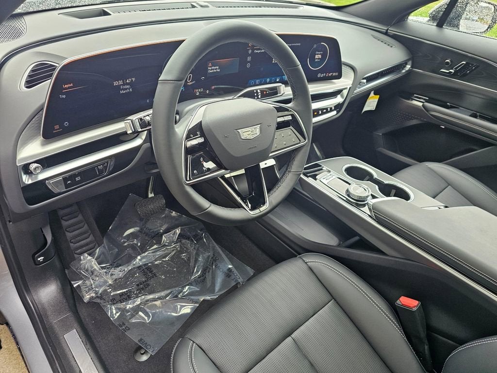 2025 Cadillac LYRIQ Sport 1